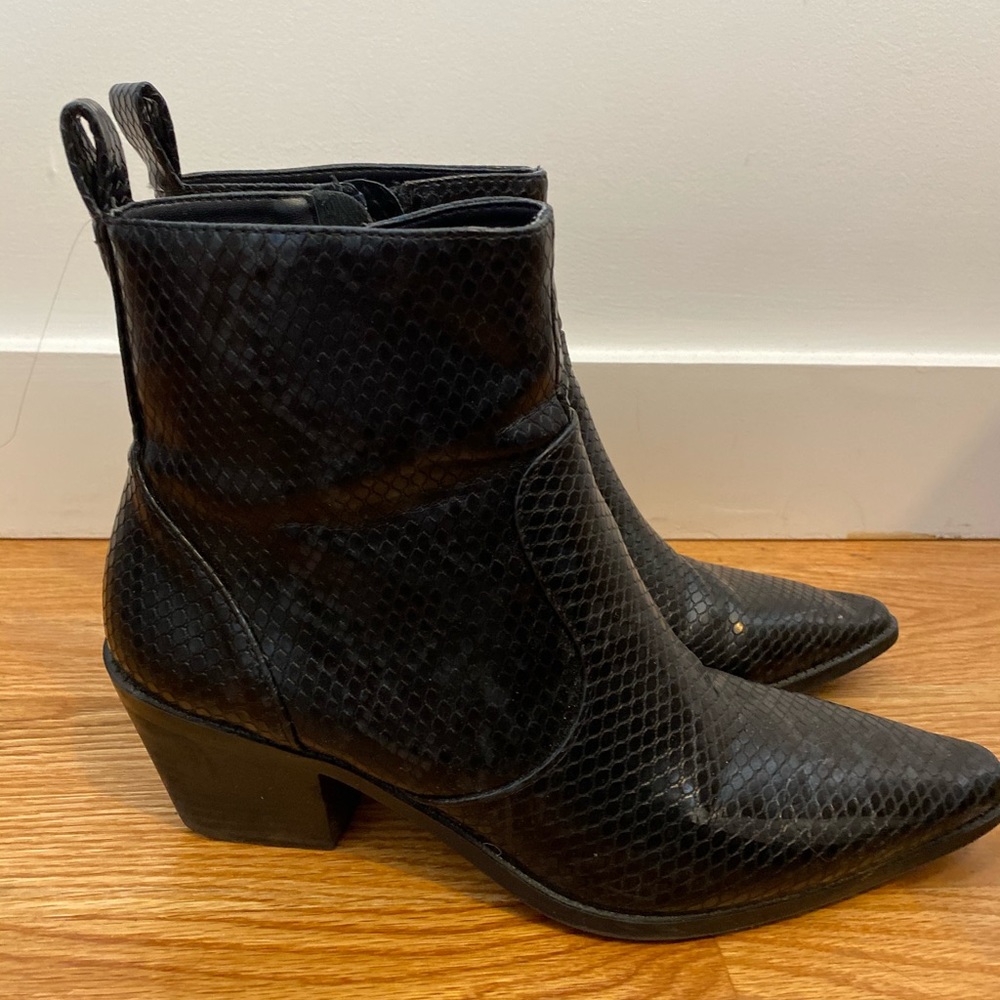 ZARA snakeskin booties!